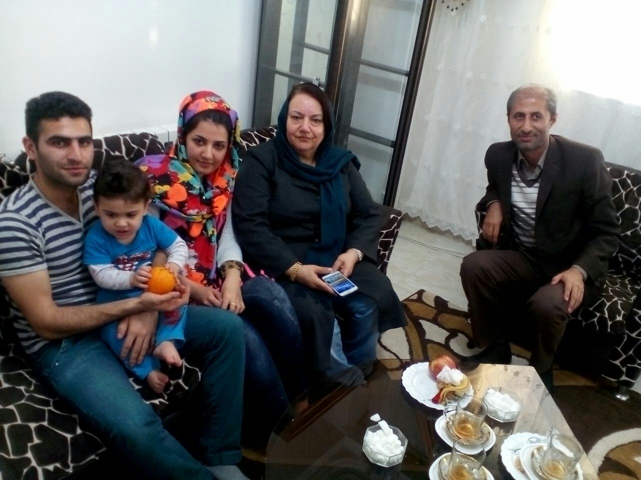 حضور مدیر عامل انجمن ام اس مازندران در منزل یکی از اعضا