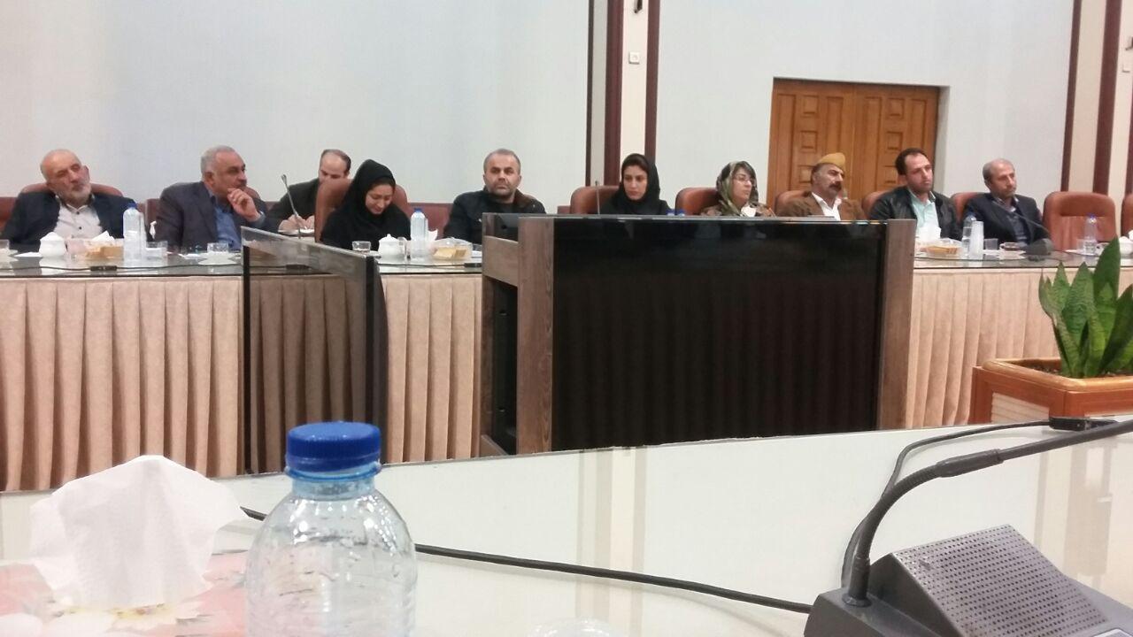 حضور مدیرعامل انجمن ام اس مازندران در جلسه استانداری - 10 دی 1397