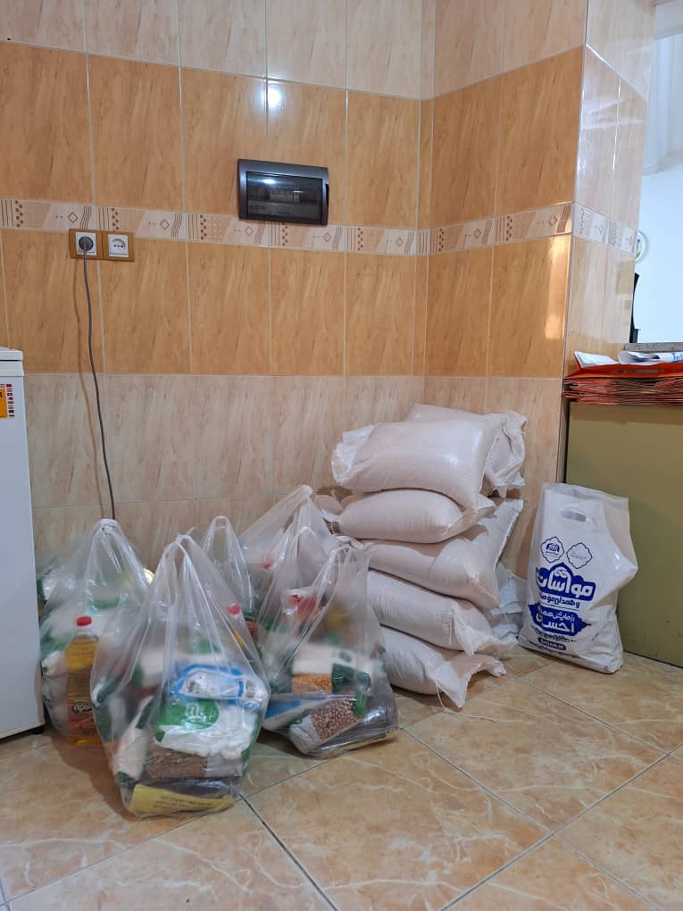 بسته های معیشتی سبد کالا به مناسبت شب یلدا