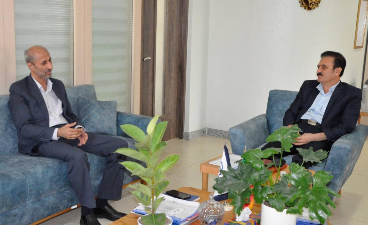 نشست صمیمی مدیران بیمه سلامت با محوریت رفع چالش‌های درمانی بیماران ام‌اس