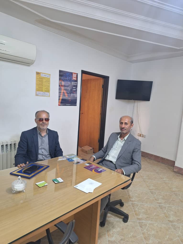 نشست صمیمی مدیر انجمن نابینایان مازندران با انجمن ام‌اس استان – ۲۲ مهر ۱۴۰۴